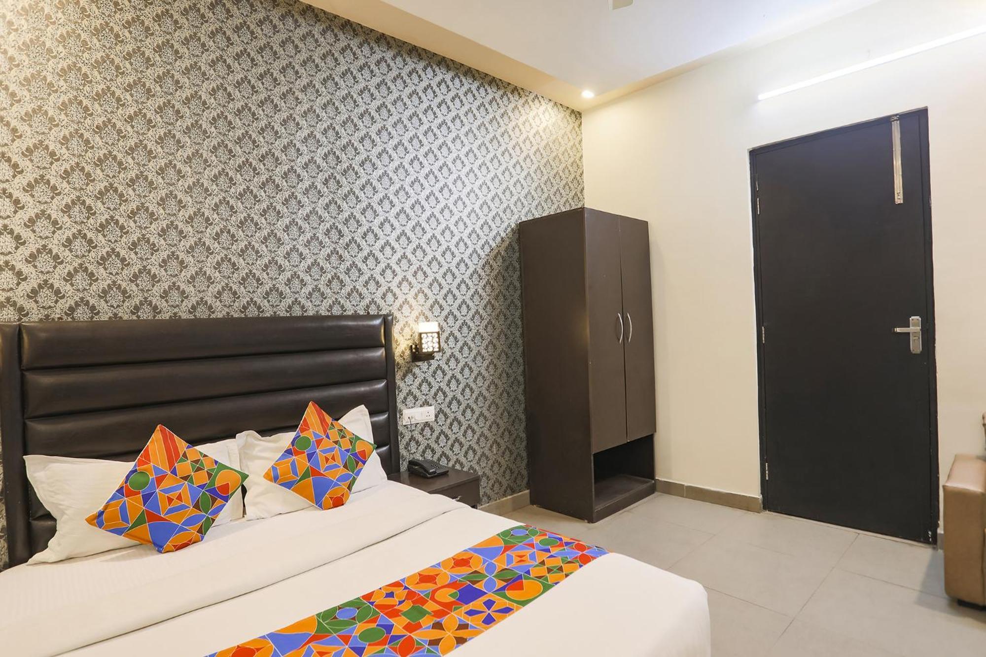 Fabhotel The Diamond Ghaziabad Eksteriør billede